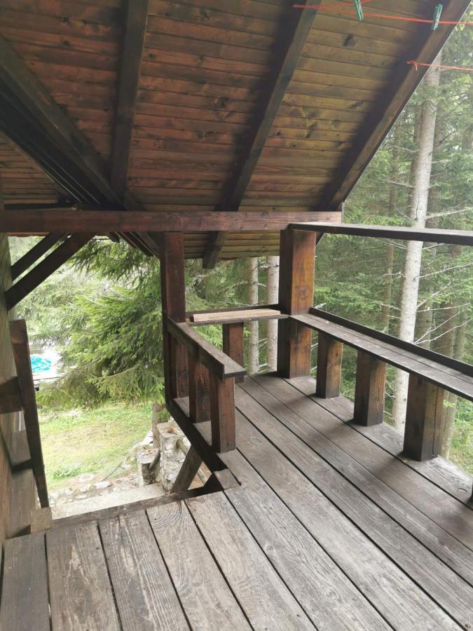 Apartman Bugar Mitrovac Exterior foto